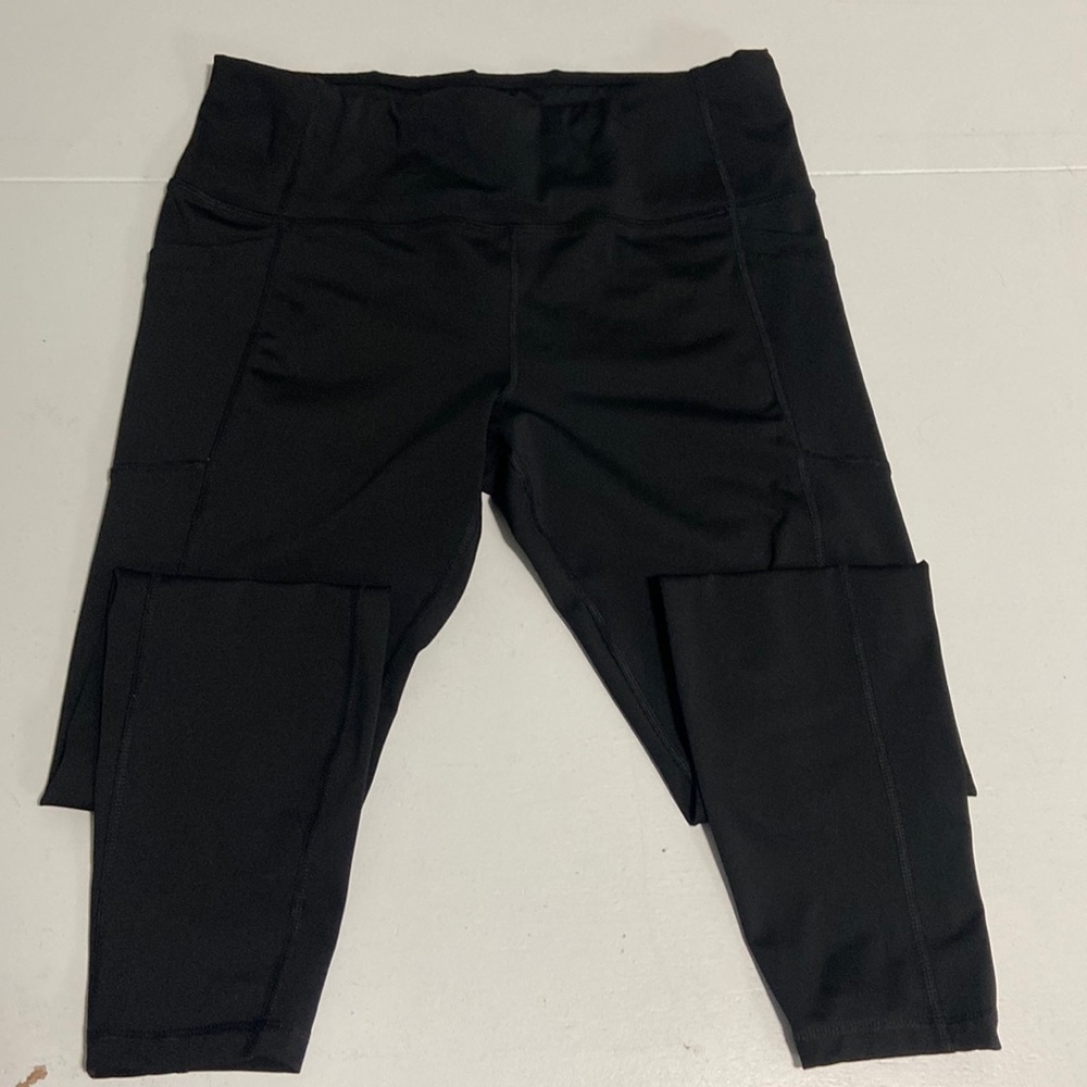Black leggings